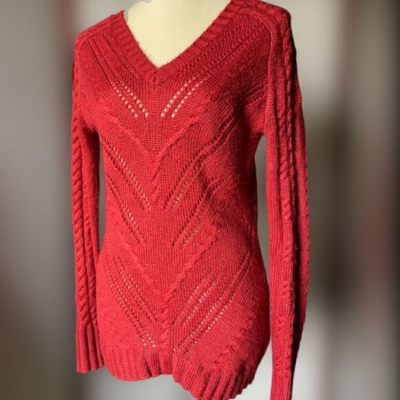Buffalo by David Bitton Bright Red Knit V-Neck Pullover Sweater (Size: Medium) - Picture 7 of 12